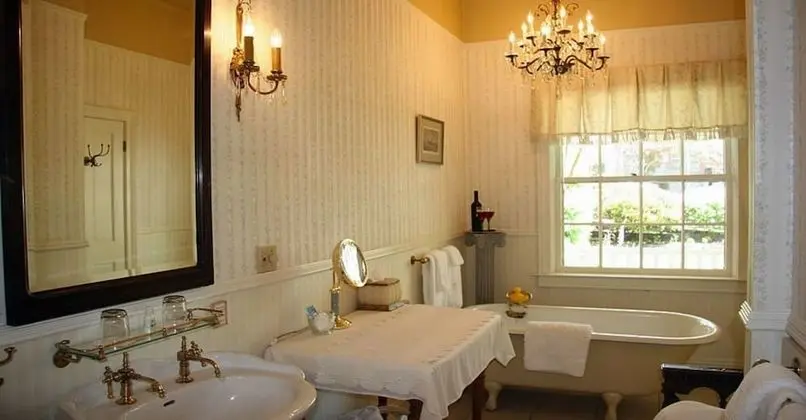 Oda, Özel Banyo