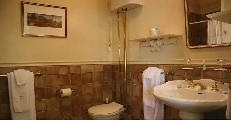 Oda, Özel Banyo