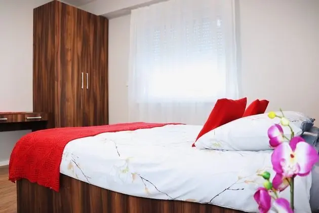 Luxury Apart Daire, Şehir Manzaralı