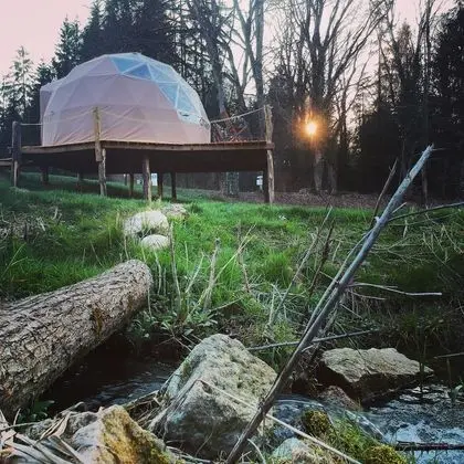 Panoramic Kulübe (Bulle)