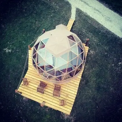 Panoramic Kulübe (Bulle)