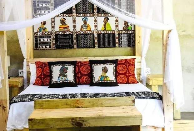 Crocodile Luxury Apartment