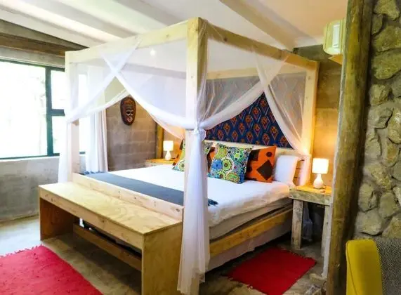 Crocodile Luxury Apartment