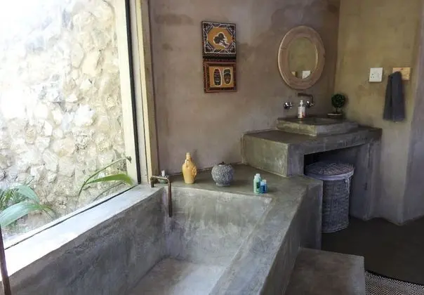 Crocodile Luxury Apartment