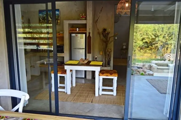 Crocodile Luxury Apartment