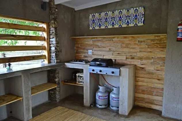 Crocodile Luxury Apartment