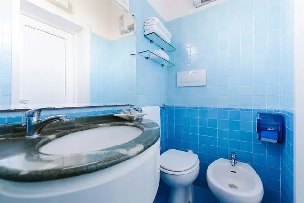 Comfort Dört Kişilik Oda