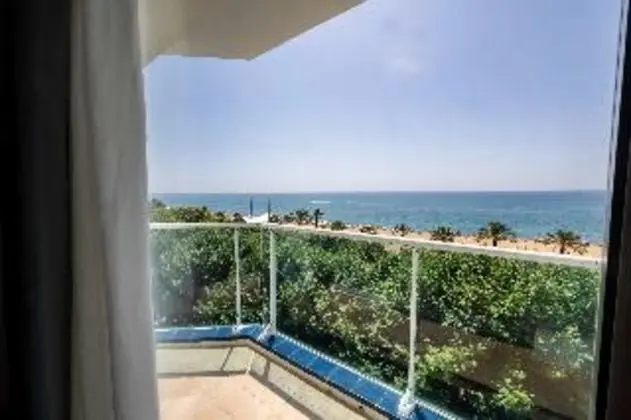 1 Çift Kişilik Veya 2 Tek Kişilik Yatak
