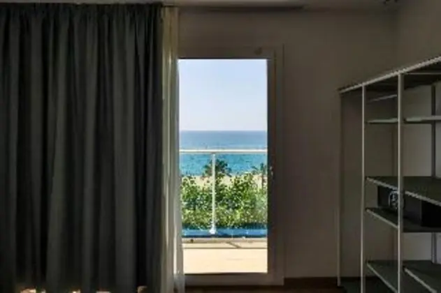 1 Çift Kişilik Veya 2 Tek Kişilik Yatak