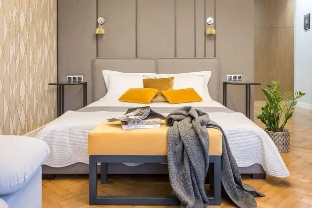 Superior Apart Daire, 1 Büyük (Queen) Boy Yatak ve Çekyat, Küçük Mutfak (Sw. Jana 2 Street)