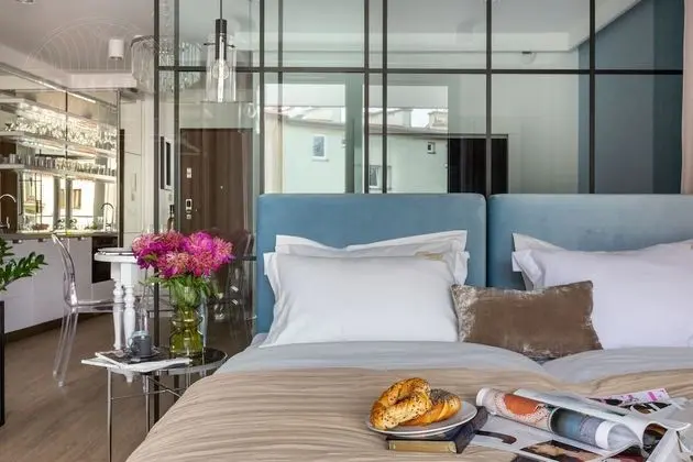 Superior Apart Daire, 2 Yatak Odası, Balkon, Avlu Manzaralı