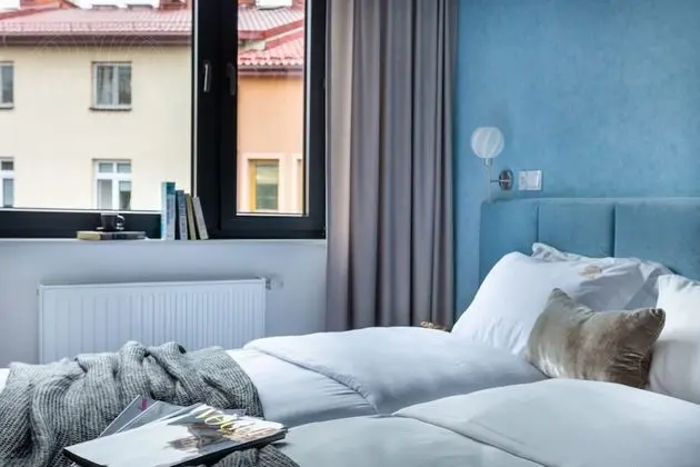 Superior Apart Daire, 2 Yatak Odası, Balkon, Avlu Manzaralı