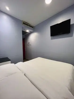 Standard Tek Büyük Yataklı Oda, Penceresiz