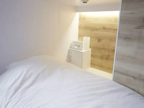 Standard Kulübe, Ortak Banyo