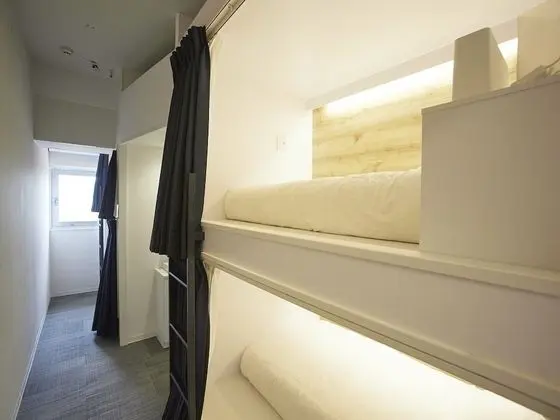 Standard Kulübe, Ortak Banyo