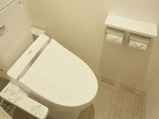 Standard Kulübe, Ortak Banyo