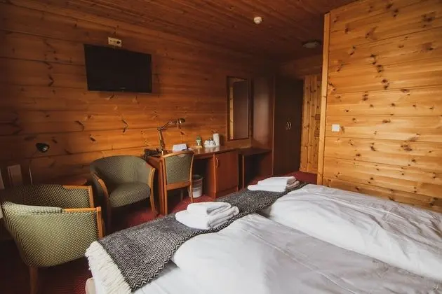 Tek Büyük veya İki Ayrı Yataklı Oda