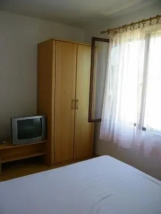 Apart Daire (Fran - 30 m from sea - A1-veliki(5))