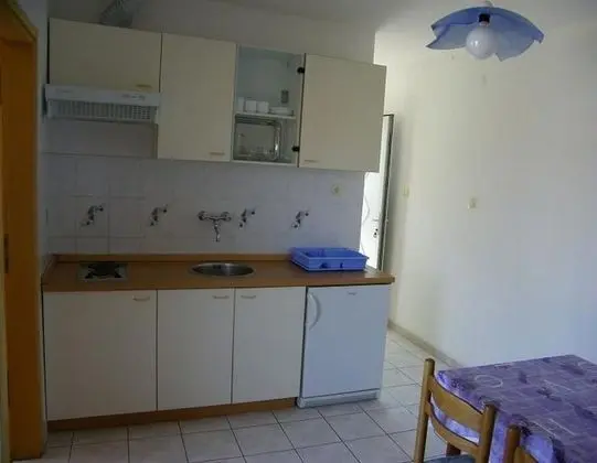 Apart Daire (Fran - 30 m from sea - A1-veliki(5))