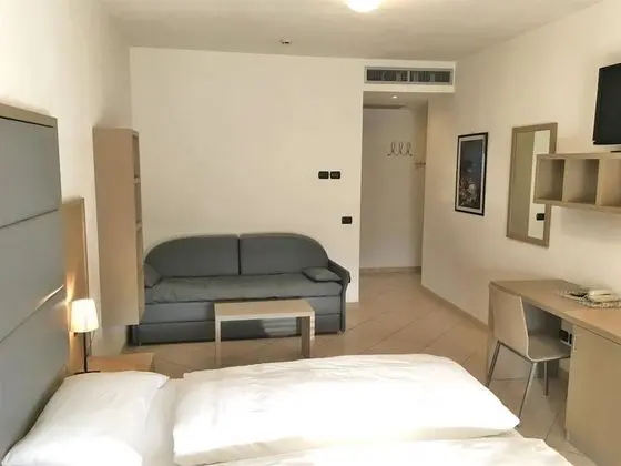 Dört Kişilik Oda, Balkon