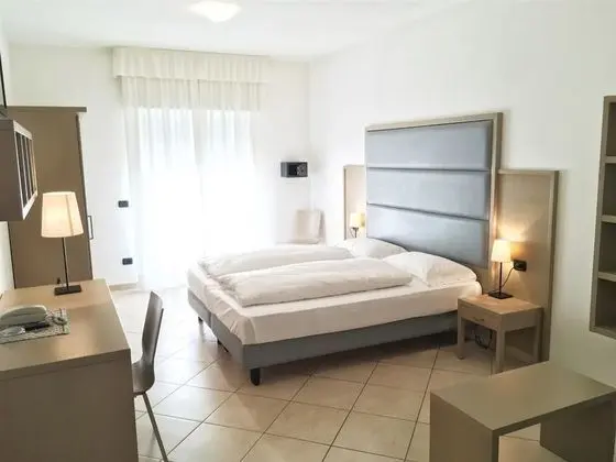 Dört Kişilik Oda, Balkon