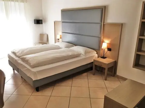 Dört Kişilik Oda, Balkon