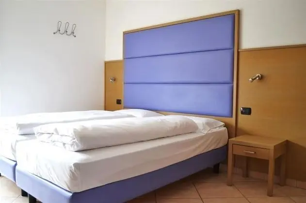 Standard Tek Büyük veya İki Ayrı Yataklı Oda, Balkon