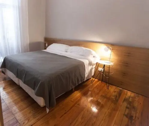 Tek Büyük Yataklı Oda, Ortak Banyo