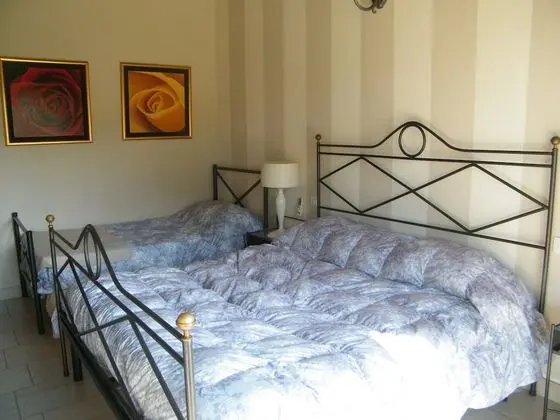 Comfort Üç Kişilik Oda, Bahçe Manzaralı