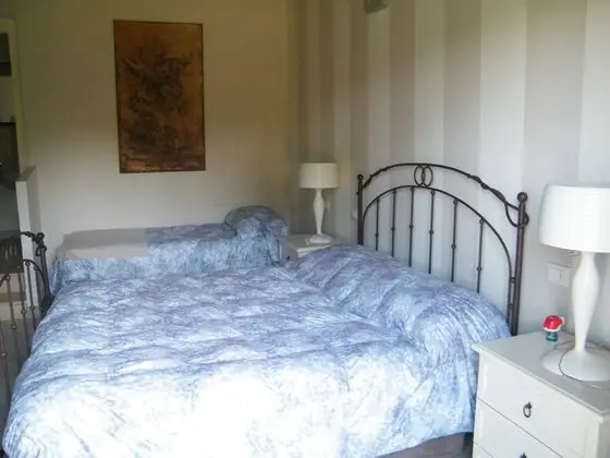 Standard Üç Kişilik Oda, Bahçe Manzaralı