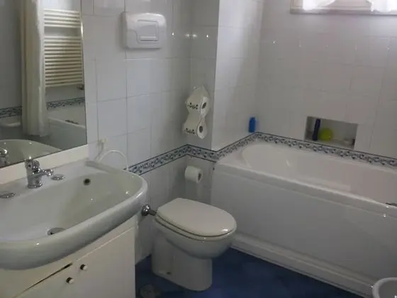 Tek Büyük Yataklı Oda, Balkon, Deniz Manzaralı