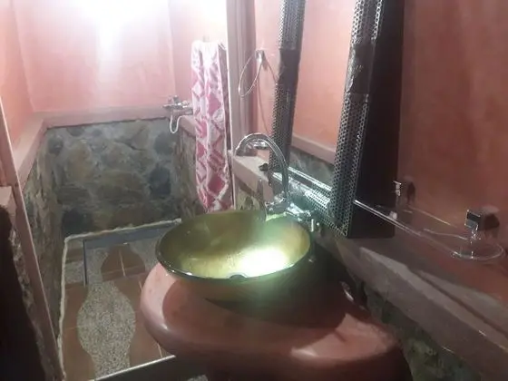Family Dört Kişilik Oda, Bahçe Manzaralı
