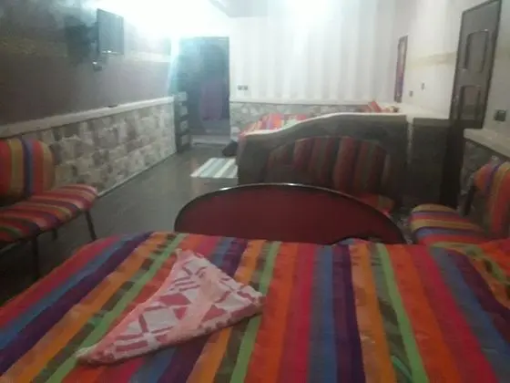 Family Üç Kişilik Oda, Bahçe Manzaralı