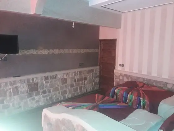 Family Üç Kişilik Oda, Bahçe Manzaralı