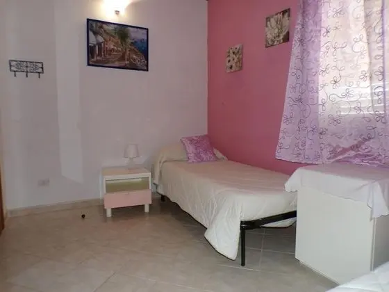 Villa, 4 Yatak Odası, Şömine