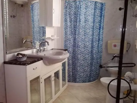 Villa, 4 Yatak Odası, Şömine