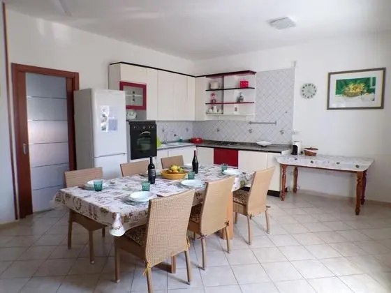 Villa, 4 Yatak Odası, Şömine