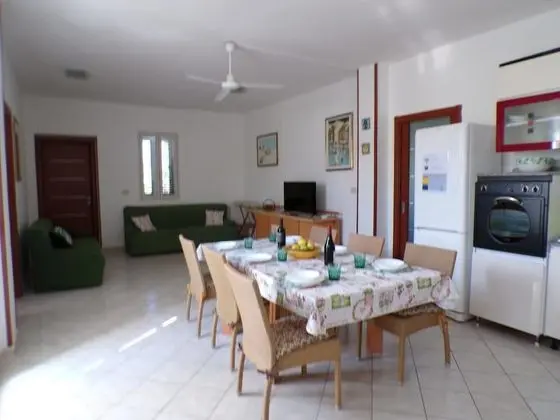 Villa, 4 Yatak Odası, Şömine