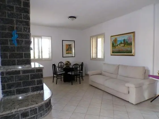 Villa, 4 Yatak Odası, Şömine