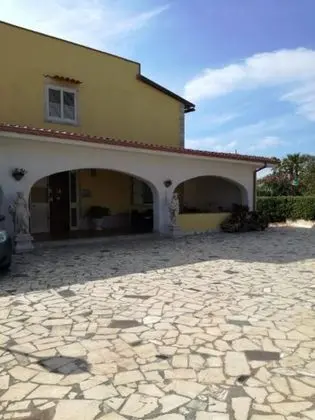 Villa, 4 Yatak Odası, Şömine