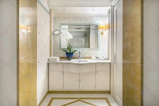 Superior Tek Büyük veya İki Ayrı Yataklı Oda (in Barchessa)