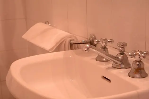 Üç Kişilik Oda, Özel Banyo