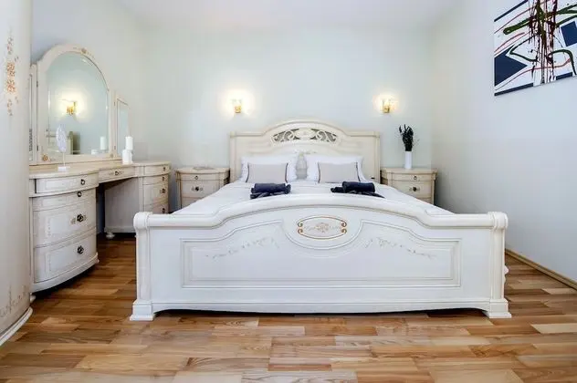 Deluxe Apart Daire, 4 Yatak Odası, Teras, Havuz Manzaralı