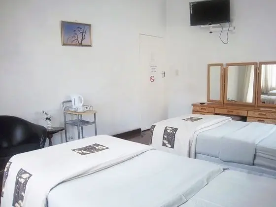 Standard İki Ayrı Yataklı Oda, Ortak Banyo