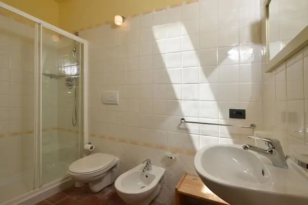 Family Apart Daire, Birden Çok Yatak, 2 Banyolu, Bahçeli (Francigena 6)