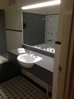 Executive Oda, Sigara İçilmez