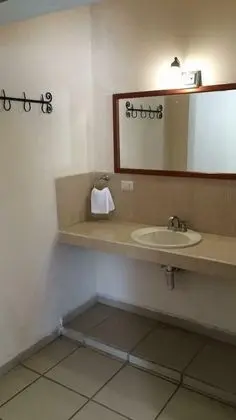 Basic Tek Büyük Yataklı Oda