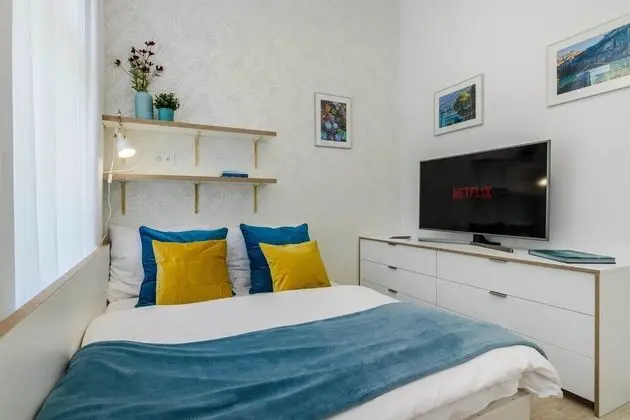City Apart Daire, Teras