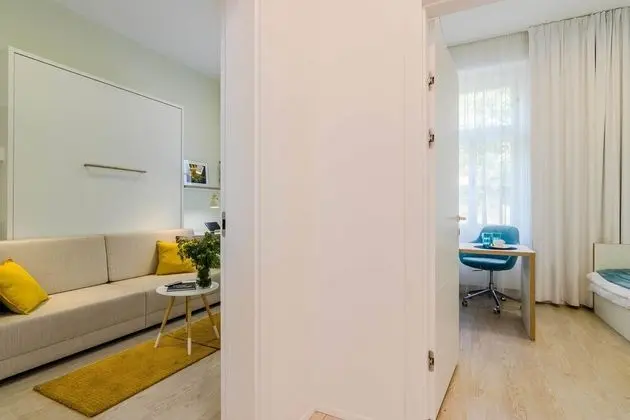 City Apart Daire, Teras
