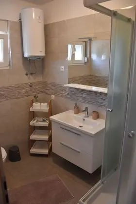 Apart Daire (FRANE - family apartment - A2 kat(4+1)